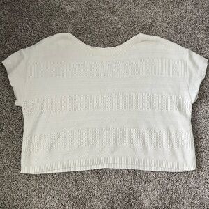 Gap cap sleeve box tee